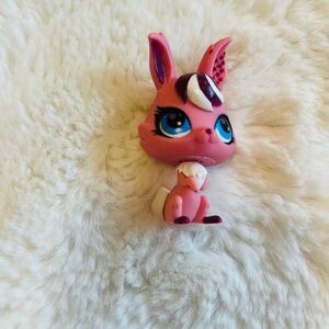 Littlest Pet Shop Authentic Rabbit Stars
